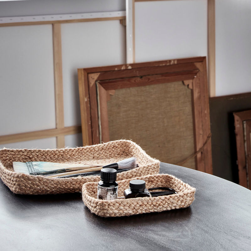 Køb Bakke There Natur - sæt af 2 stk | 149,95 | Fri fragt fra 249 kr. | Hurtig levering | Dag til dag levering | House Doctor, Society of Lifestyle | Jute, Kurve af Jute, Brun, Opbevaringskurv