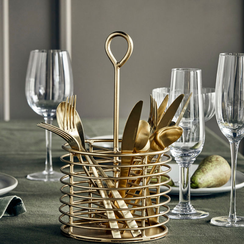 Køb Opbevaring Lela Antik messingfinish | 349,00 | Fri fragt fra 249 kr. | Hurtig levering | Dag til dag levering | House Doctor, Society of Lifestyle | Bestikholder, Ruminddeling, Opbevaring, Orden, Metal kurv, Natur