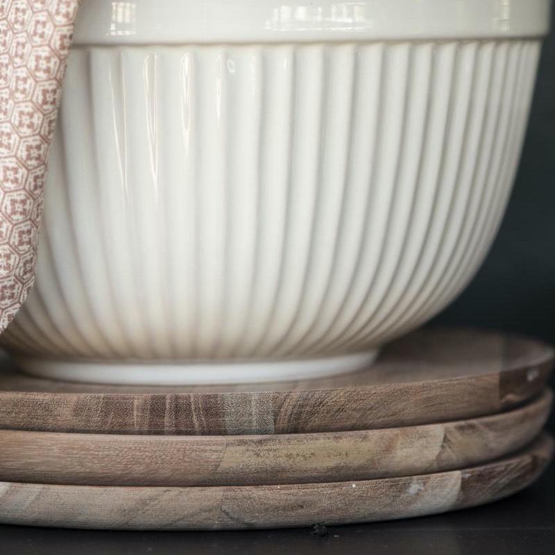 Køb Fad / tallerken akacietræ | fra 159,95 | Findes i flere størrelser | Fri fragt over 149 kr. | Hurtig levering | Dag til dag levering | Ib Laursen | Dekoration, Servering, Rustik, Trætallerken, Træfad