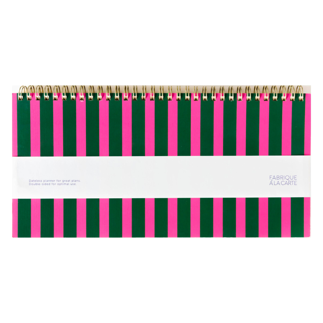 Køb Fabrique Deskplanner Stripes | 119,95 | Fri fragt over 149 kr. | Hurtig levering | Dag til dag levering | A-Journal | Kalender, Planlægger, Overskuelig planlægger, Ugeplanlægning, Dagbog, Ugenlig oversigt, Ugeplanlægger