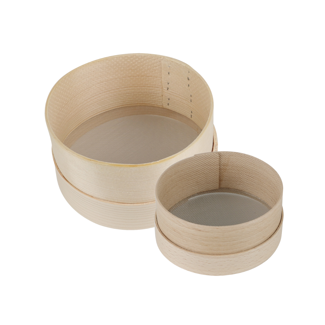 Køb Sigte i Lindetræ | fra 49,95 | Flere varianter | Fri fragt over 149 kr. | Hurtig levering | Dag til dag levering | Bürstenhaus Redecker | Sigte, Si, Rustfrit stål, Lindetræ, Ubehandlet lindetræ, Melsigte, Sukkersigte, Surdejsbrød