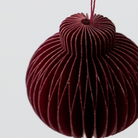 Køb Ophæng Comb i foldet papir - sæt af 6 stk | 149,95 | Fri fragt fra 249 kr. | Hurtig levering | Dag til dag levering | House Doctor, Society of Lifestyle | Dekoration, Jul, Julepynt, Pynt, Borddækning