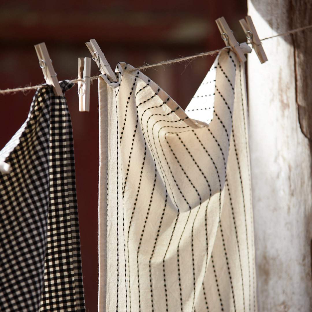 Køb Viskestykke - sort | Findes i flere farver | 45,95 | Fri fragt over 149 kr. | Hurtig levering | Dag til dag levering | Ib Laursen | Viskestykker, Opvask, Opvask i hånden, Gode viskestykker, Køkkentekstil, Aftørringsklæde, Viskestykker, Køkkenviskestykke, Køkkenviskestykker