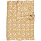 Blødt vattæppe i quilt med grafisk print. Brug som tæppe, legetæppe eller sengetæppe. Vælg mellem flere mønstre | Hurtig levering | Fri fragt fra 149 kr.