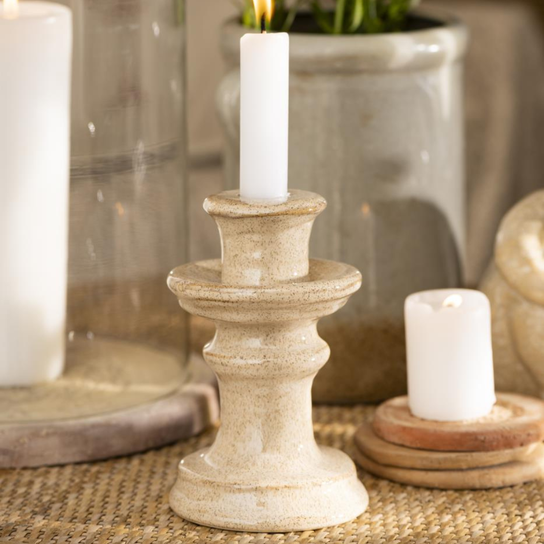 Køb Stage til bedelys Saga | fra 59,95 | Fri fragt over 149 kr. | Hurtig levering | Dag til dag levering | Ib Laursen | Stage, Lys, Stearinlys, Bedelys, Stage, Stentøj, Melerede farver, Grøn, Naturfarve, Lysestage, Creme