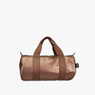 Køb Weekendtaske mini Metallisk | 219,95 | Fri fragt over 149 kr. | Hurtig levering | Dag til dag levering | Loqi | Håndtaske, Taske, Weekender, Rejsetaske, Gymnastiktaske, Weekendtaske