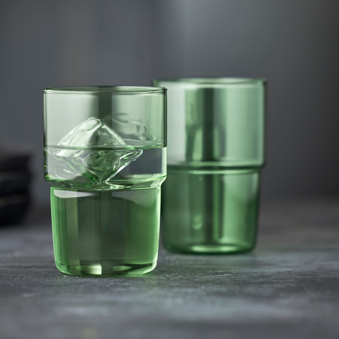 Køb Drikkeglas Torino 40 cl - sæt af 2 stk | 199,95 | Fri fragt over 149 kr. | Hurtig levering | Dag til dag levering | Lyngby Glas, Farvet glas, Farvet drikkeglas, Grønt drikkeglas, Pink drikkeglas, Blåt drikkeglas