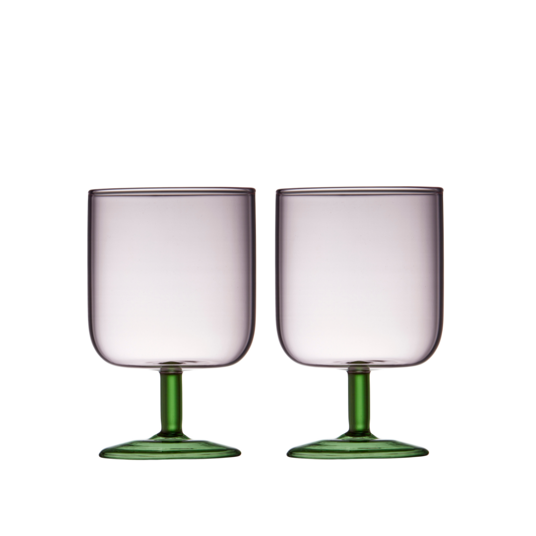 Køb Vinglas Torino 30 cl - sæt af 2 stk | 249,95 | Fri fragt over 149 kr. | Hurtig levering | Dag til dag levering | Lyngby Glas, Farvet glas, Farvet vinglas, Grønt vinglas, Pink vinglas, Blåt vinglas, Borddækning, Farverige vinglas