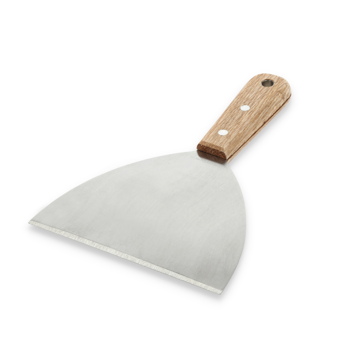 Køb Chokoladespatel med Egetræs skaft | 119,95 | Fri fragt over 149 kr. | Hurtig levering | Dag til dag levering | Mette Blomsterberg, Blomsterbergs | Redskab, Køkkenredskab, Bageværktøj, Køkkenværktøj