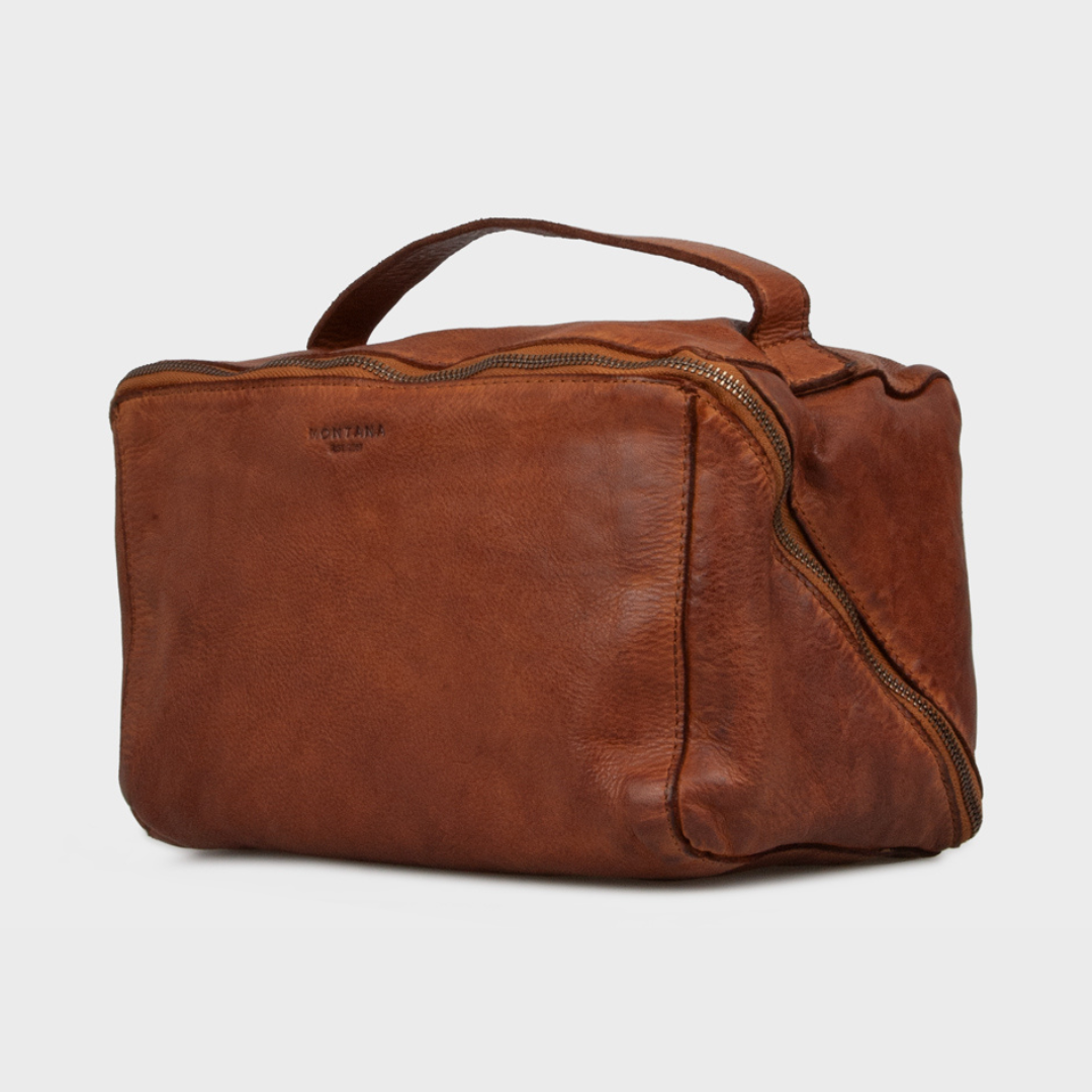 Køb Toilettaske Dillon Urban | 799,00 | Fri fragt over 249 kr. | Hurtig levering | Dag til dag levering | Montana | Etui, Clutch, Taske, Rejse, Toiletsager