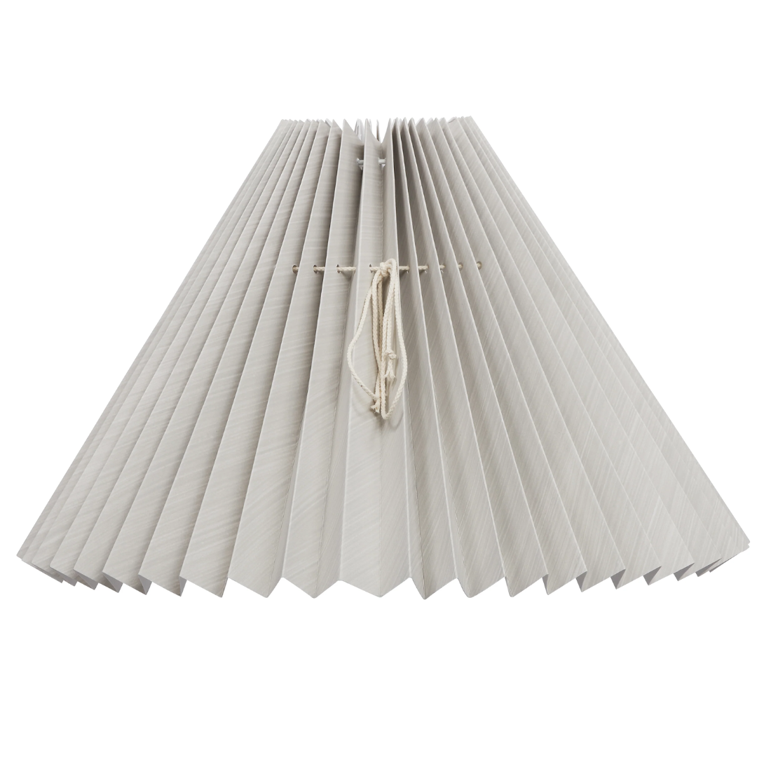 Smuk plissé lampeskærm fra Pink Rose. Skærmen findes i flere forskellige farver og størrelser | Håndlavet | Hurtig levering