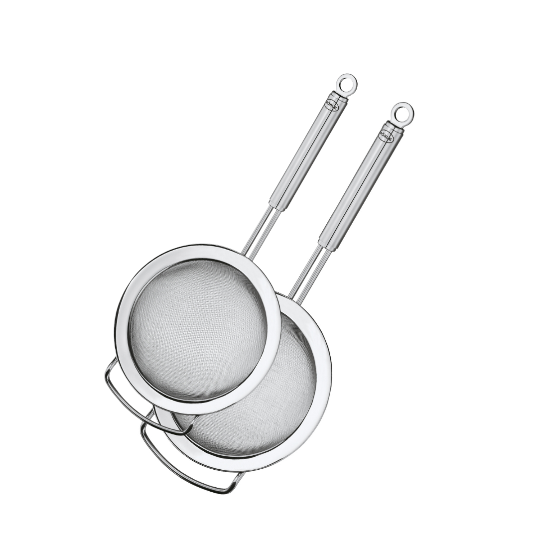 Køb Sigte finmasket Stål | fra 399,00 | Fri fragt over 149 kr. | Hurtig levering | Dag til dag levering | Rösle | Rustfrit stål 18/10, Si, Blanchering, Drysse flormelis, Sigte mel