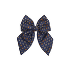 Køb Sløjfe hårklemme Stor Silke | 229,95 | Fri fragt over 149 kr. | Hurtig levering | Dag til dag levering | Sissel Edelbo | Hårspænde, Hår, Frisure, Klemme, Spænde, Til tykt hår, Skånsom for håret, Hårclips, Hårpynt