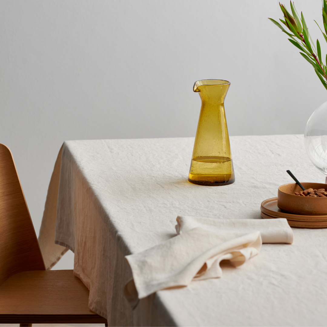 Køb Dug Pure Linen | fra 999,00 | Fri fragt over 149 kr. | Hurtig levering | Dag til dag levering | Södahl | Borddug, 140x270 cm, 140x320 cm, Lang dug, Hør