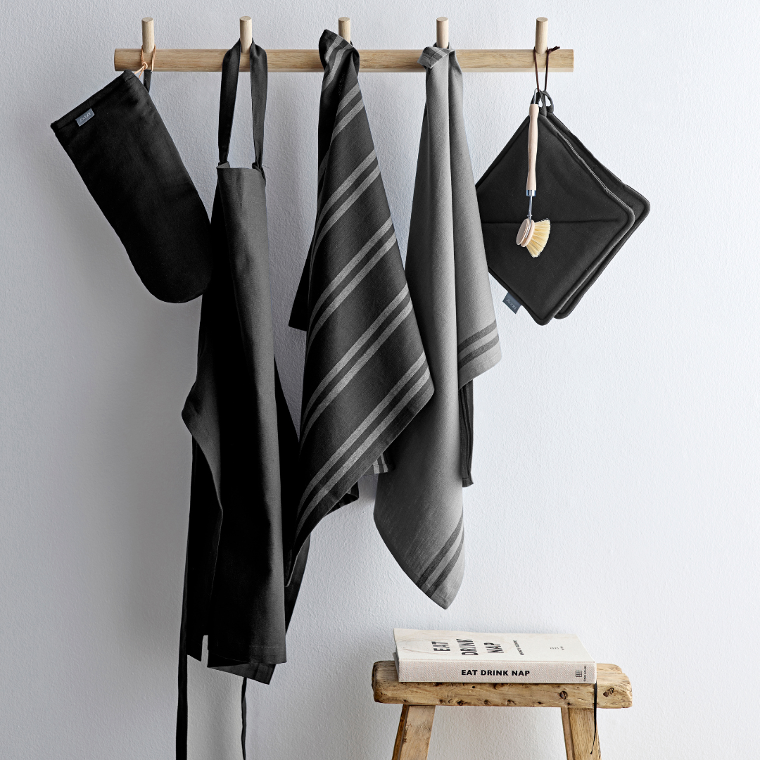 Køb Forklæde Soft | 199,95 | Flere farver | Dag til dag levering | Køkkentekstil, Værn, Beskyttelse