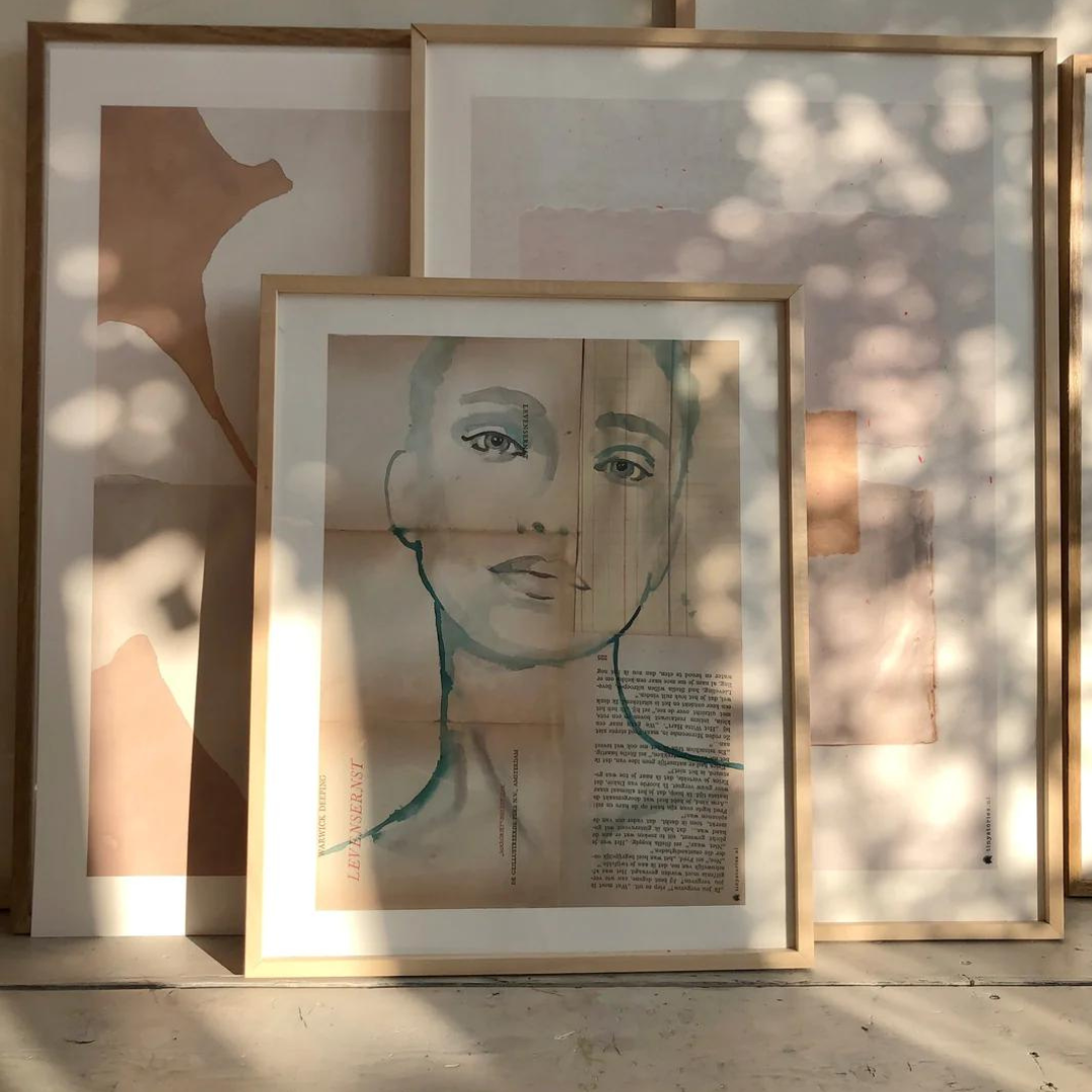 Køb Plakat 'Blue Eyes' 50x70 cm | 839,00 | Dag til dag levering | Tinystories | Billede, Kunst, Kunsttryk, Reproduktion, Kunster, Holland, Tiny de Vries, Illustrere, Illustration