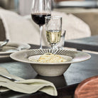 Køb Pastatallerken Pleat Grå/Brun | 199,95 | Fri fragt over 149 kr. | Hurtig levering | Dag til dag levering | House Doctor, Society of Lifestyle | Pleat, Pleat-serien, Tallerken, Dyb Tallerken, Skål, Pasta, Dybtallerken