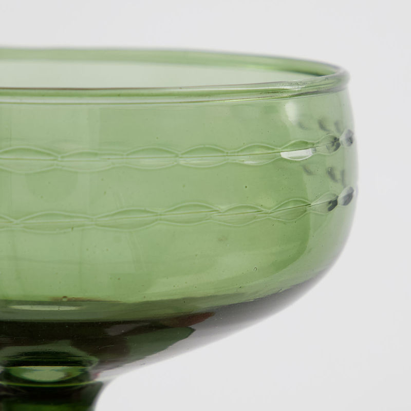 Køb Dessertskål Vintage Grøn | 69,95 | Fri fragt over 149 kr. | Fri fragt over 149 kr. | Hurtig levering | Dag til dag levering | House Doctor, Society of Lifestyle | Isglas, Isskål, Dessertglas, Glas, Drikkeglas, Vinglas, Glas på stilk, Glas på fod