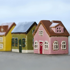 Køb Hus til fyrfadslys mini | 99,95| Fri fragt fra 249 kr. | Hurtig levering | Dag til dag levering | Ib Laursen | Lanterne, Lygte, Lys, Stearinlys, Belysning, Hyggeligt lys, Lyshus, Stentøj