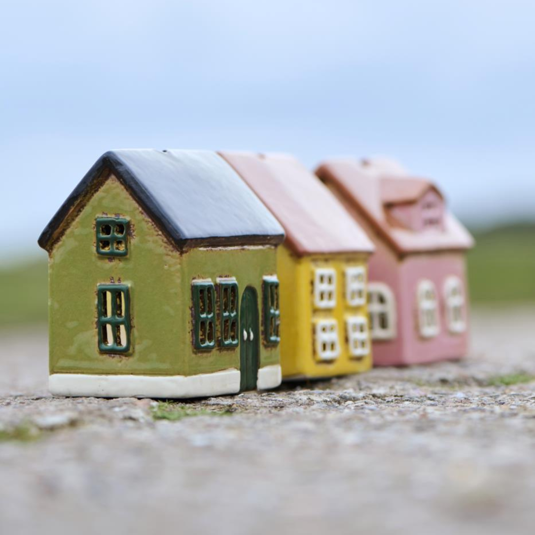 Køb Hus til fyrfadslys mini | 99,95| Fri fragt fra 249 kr. | Hurtig levering | Dag til dag levering | Ib Laursen | Lanterne, Lygte, Lys, Stearinlys, Belysning, Hyggeligt lys, Lyshus, Stentøj