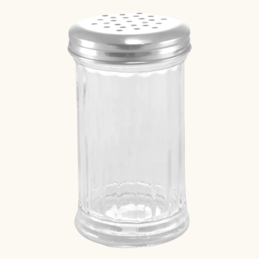 Klassisk sukkerstrøer i klart glas med perforeret stållåg i retrostil