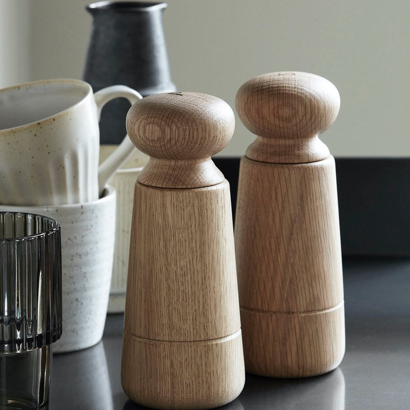 Køb Salt og peber kværn Wardha | 789,00 kr | Dag til dag levering | Kværnesæt, Saltkværn, Peberkværn, Kværn, Sæt, Salt og peber sæt, House Doctor, Society of Lifestyle