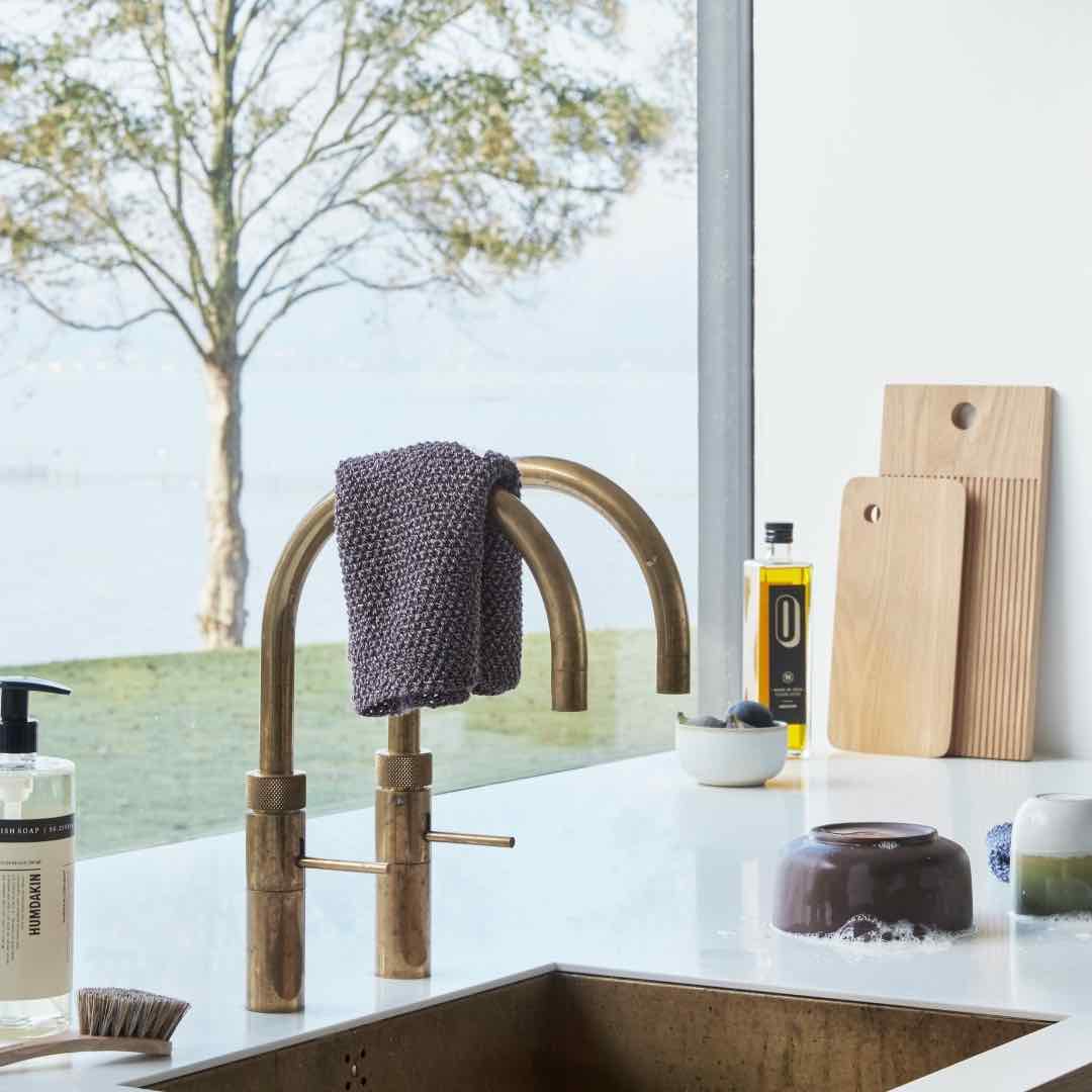 Køb Skærebræt egetræ | 389,00 | Fri fragt over 149 kr. |  Hurtig levering | Dag til dag levering | Hübsch | Bræt, Severingsbræt, Tapasbræt, Spækbræt