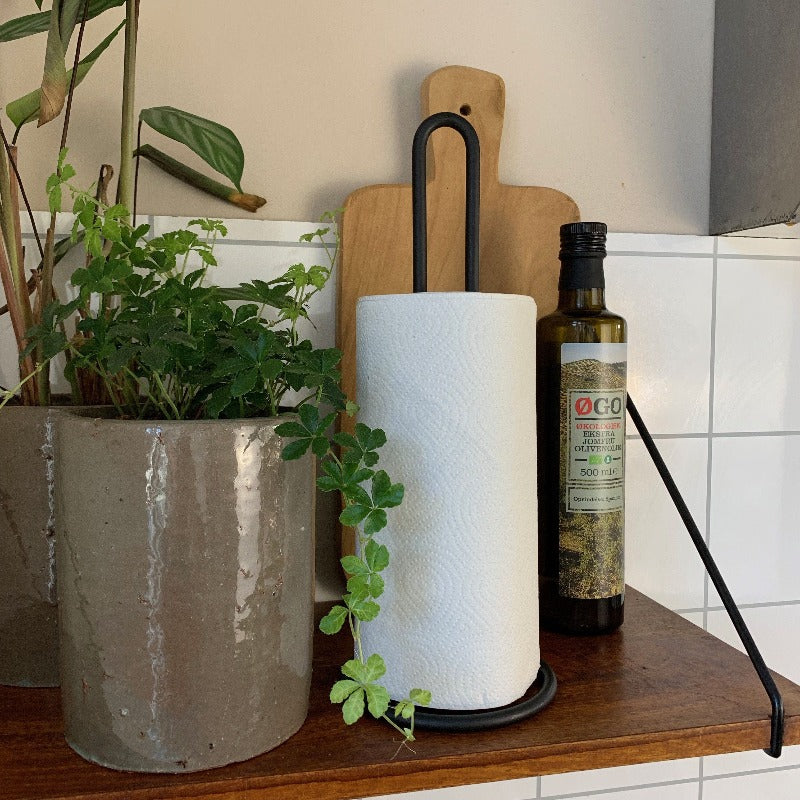 Køb Køkkenrulleholder i metal | 59,95 | Fri fragt over 149 kr. | Hurtig levering | Dag til dag levering | Køkkenrulle, Køkkenpapir, Husholdningspapir, Holder, Servietholder, Papirholder