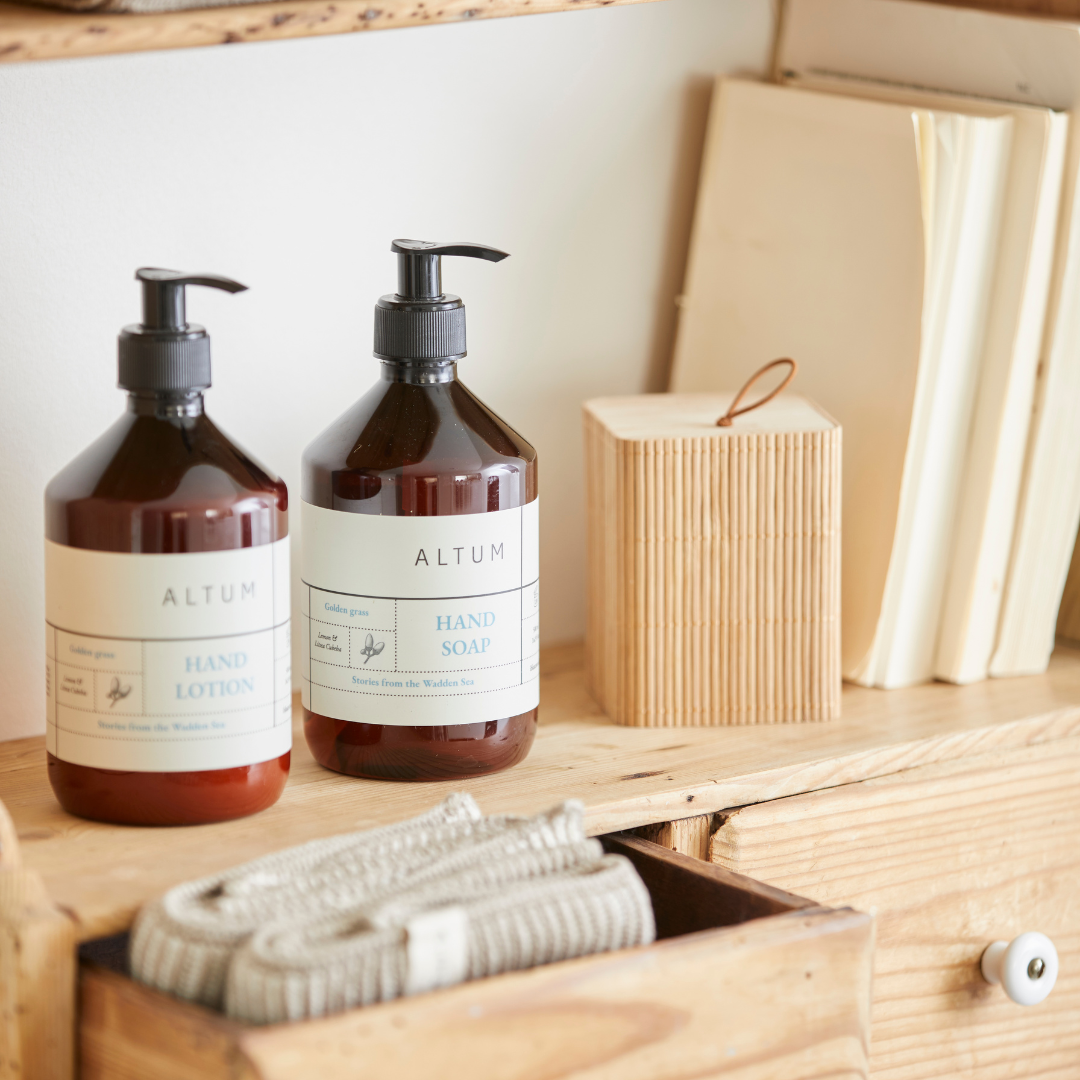 Køb Æske m/bambuslåg | fra 29,95 | Flere varianter | Fri fragt over 149 kr. | Hurtig levering | Dag til dag levering | Ib Laursen | Æske, Bambus, Opbevaring, Bambusæske, Opbevaringsæske