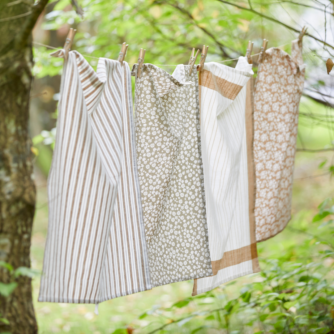 Køb Ib Laursen viskestykker brune nuancer | Findes i flere farver | 44,95 | Fri fragt over 149 kr. | Hurtig levering | Dag til dag levering | Ib Laursen | Viskestykker, Opvask, Opvask i hånden, Gode viskestykker, Køkkentekstil, Aftørringsklæde, Viskestykker, Køkkenviskestykke, Køkkenviskestykker