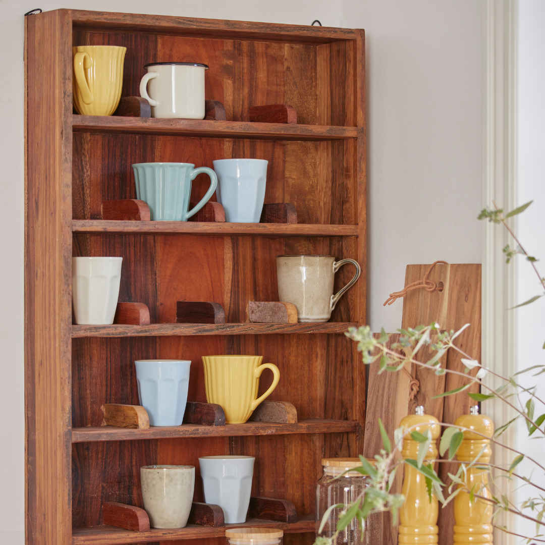 Køb Væghylde med 6 opdelte hylder UNIKA | 1.299,00 | Fri fragt over 149 kr. | Hurtig levering | Dag til dag levering | Ib Laursen | Køkkenhylde, Hylde, Hylder, Hyldeløsning, Opbevaring, Pynt, Natur, Træ, Træhylde