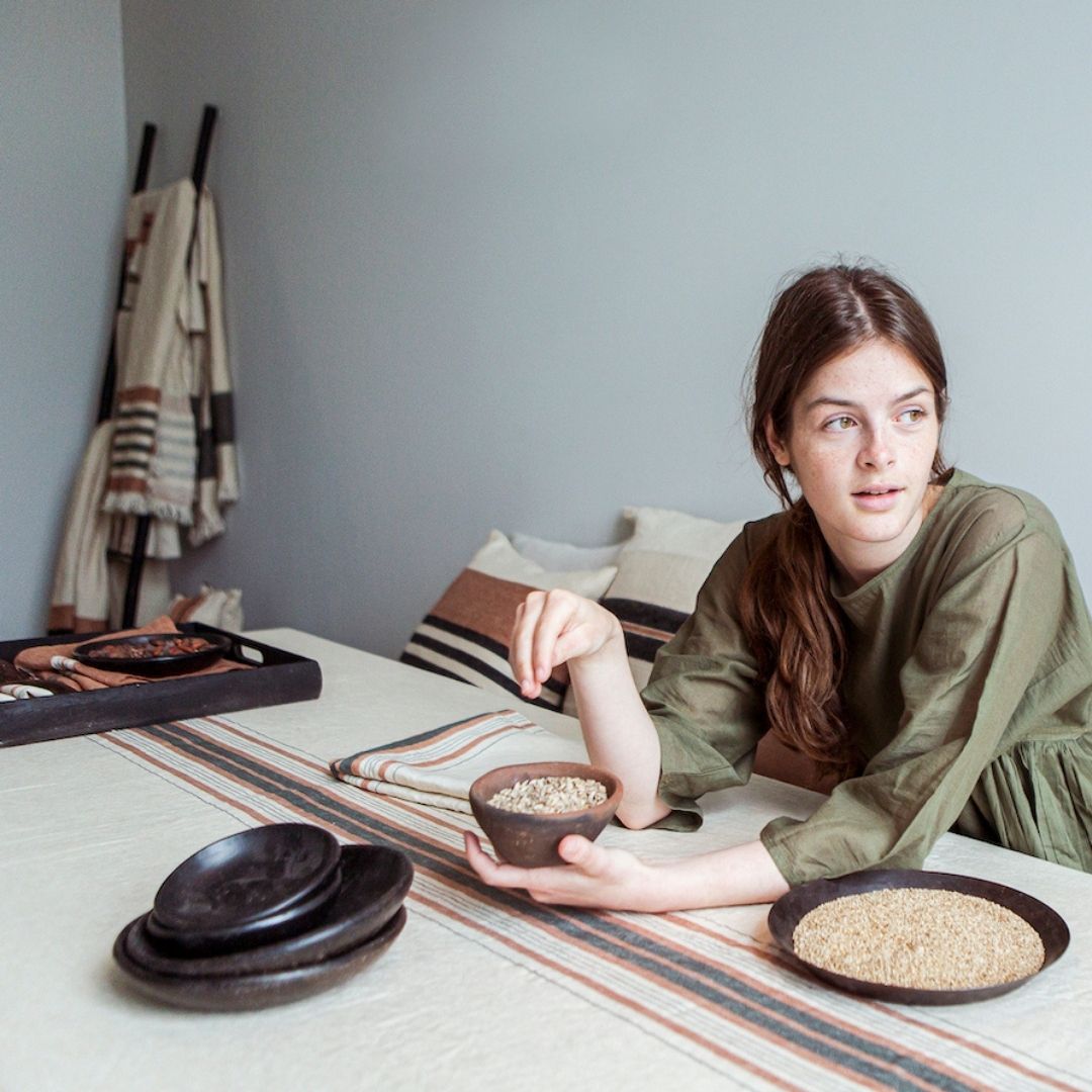 Køb Hørdug Gypsum Strib | 1.299,00 | Flere størrelser | Fri fragt over 149 kr. | Hurtig levering | Dag til dag levering | LIBECO | Dug til bordet, Borddug, Dug, Borddækning, Hør, 100% hør, Linned, Linen, Belgisk