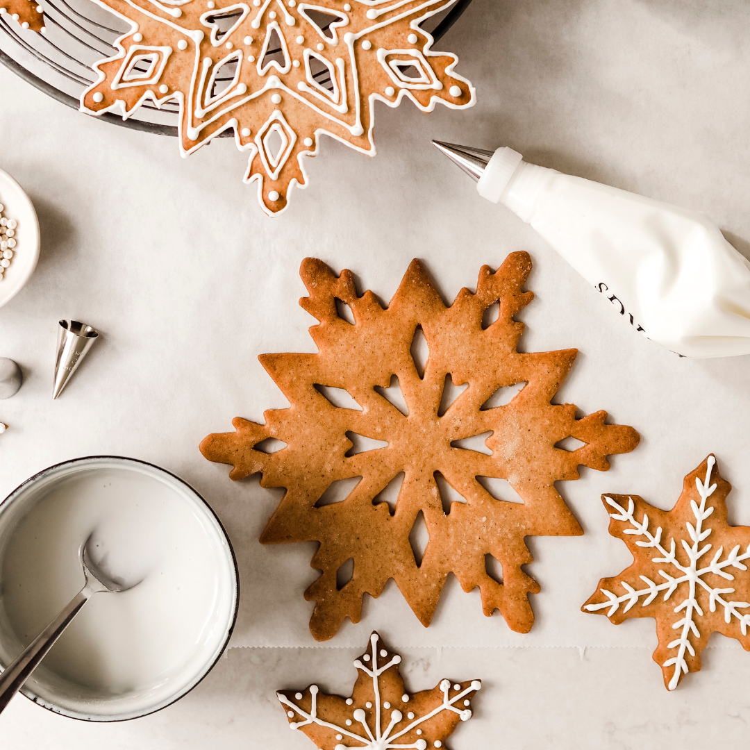 Køb Engangssprøjtepose - pakke med 50 stk | fra 69,95 | Fri fragt over 149 kr. | Hurtig levering | Dag til dag levering | Mette Blomsterberg, Blomsterbergs | Redskab, Basis, Køkken, Køkkenredskaber, Kagepynt, Sprøjtepose, Med tylle, Uden Tylle, Kraftig sprøjtepose, Professionel engangssprøjtepose, På rulle, Engangsartikler, Kraftig kvalitet, Til flødeskum, cremer og mousser, Til glasur og chokoladedekoration