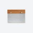 Køb Dejskærer | Rustfrit Stål, Akacie | 114,95 | Fri fragt over 149 kr. | Hurtig levering | Dag til dag levering | Nicolas Vahé, Society of Lifestyle | Skærer, Opdeler, Dejdeler, Bageudstyr, Preshaper, Shap, Former, Brød, Surdej, Bolledej, Bagværk