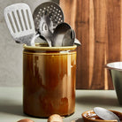 Køb Krukke Barn Mokka | 299,95 | Fri fragt over 149 kr. | Hurtig levering | Dag til dag levering | Nicolas Vahé, Society of Lifestyle | Bestikholder, Krukke til ta' tøj, Køkkenredskaber, Krukke, Potte, Skjuler, Urtepot, Blomsterskjuler, Potteskjuler, Blomsterpotte