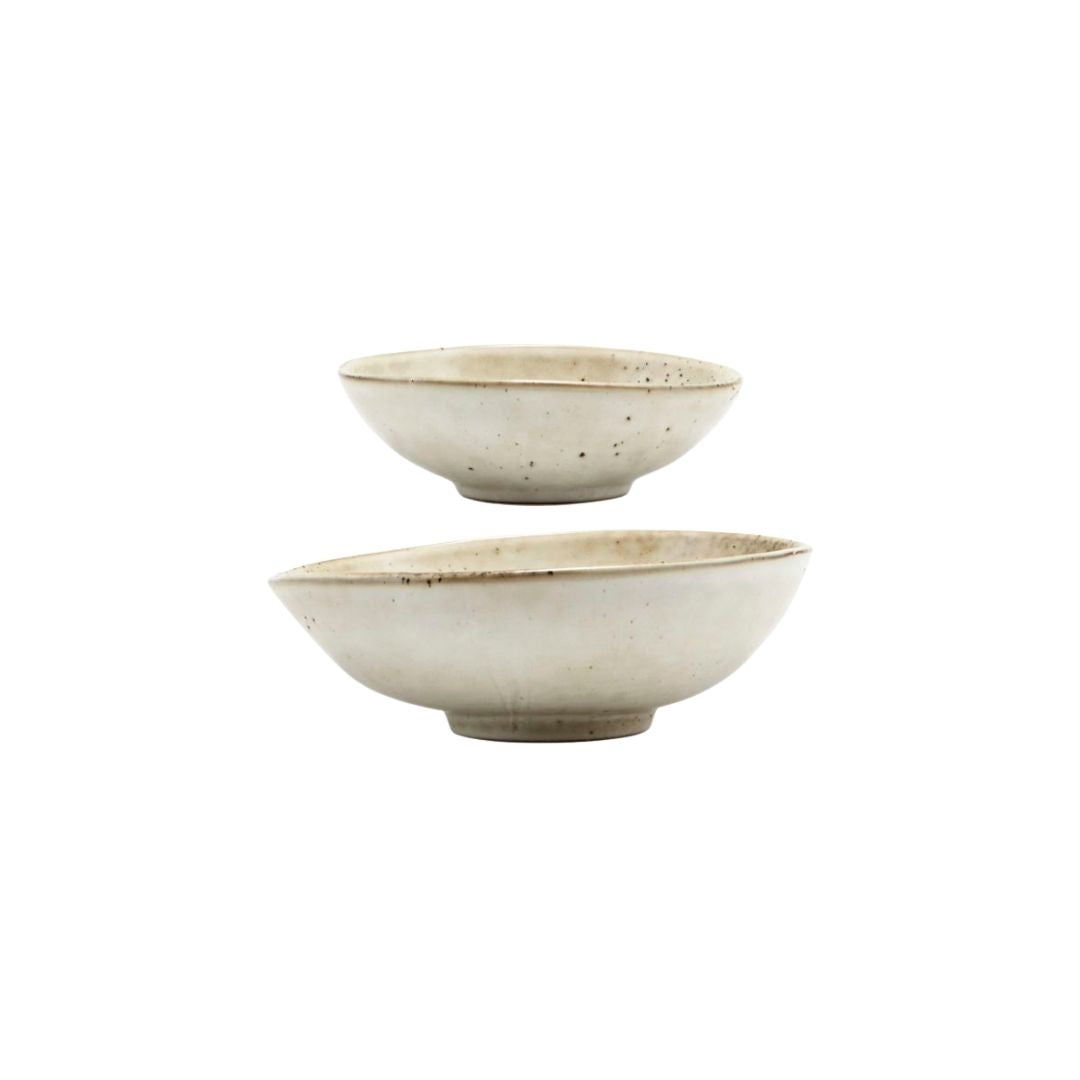 Køb Skål Lake grå/brun oval | fra 64,95 | Flere størrelser | Fri fragt over 149 kr. | Hurtig levering | Dag til dag levering | House Doctor, Borddækningen, Serveringsskål, Snackskål, Skål til morgenmad, Skål til snacks, Skål til suppe, Skål til Salat, Salatskål, Suppeskål, Morgenmadsskål