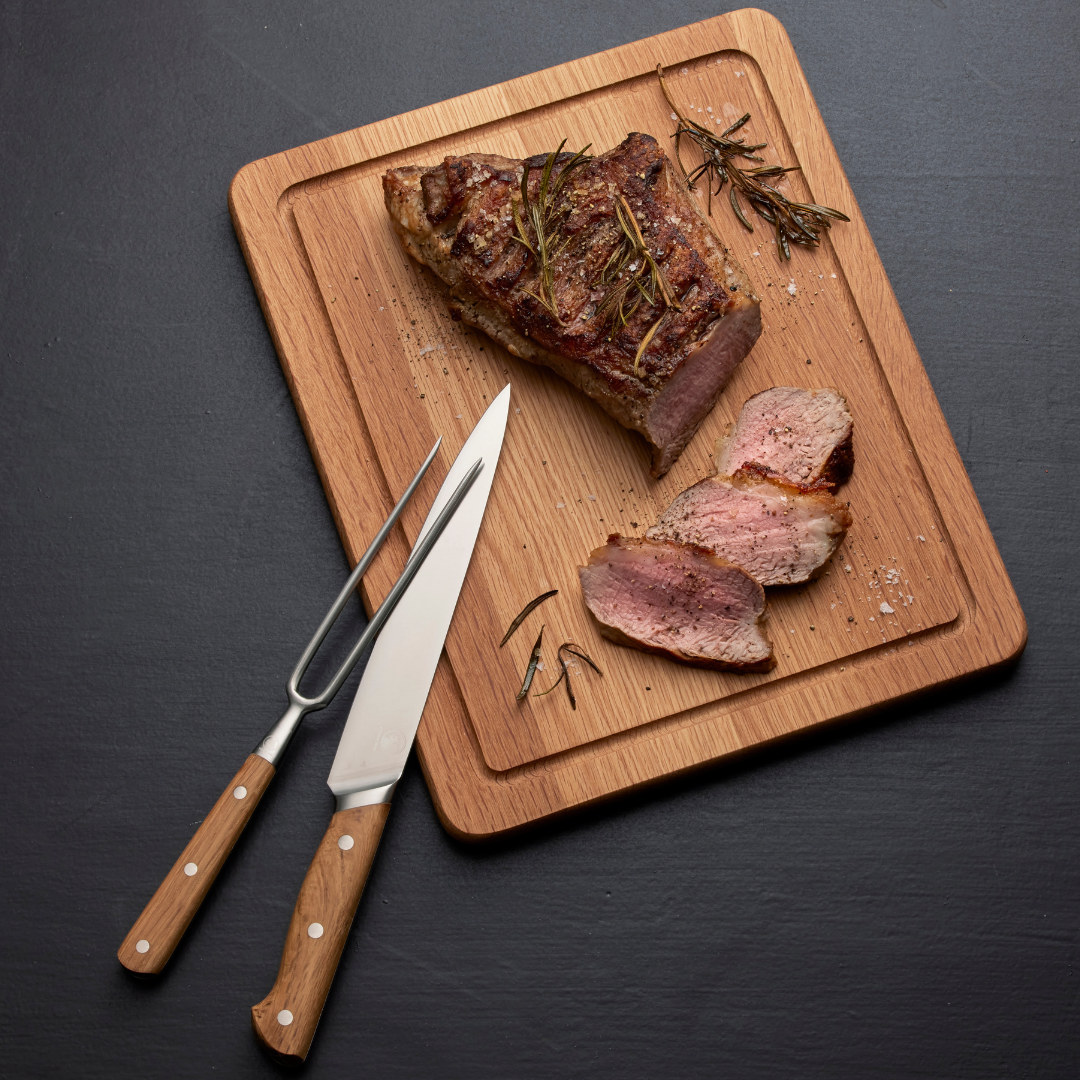 Køb Skærebræt Foresta Egetræ | fra 335,00 | Fri fragt over 149 kr. | Hurtig levering | Dag til dag levering | Morsø | Bræt, Severingsbræt, Tapasbræt, Spækbræt, Med saftrille