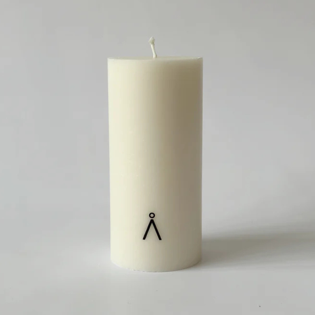 Køb Bloklys HYGGE | 199,95 | Fri fragt over 249 kr. | Hurtig levering | Dag til dag levering | Åbenlys | Lys, Jul, Julelys, Decemberlys, Juledekoration