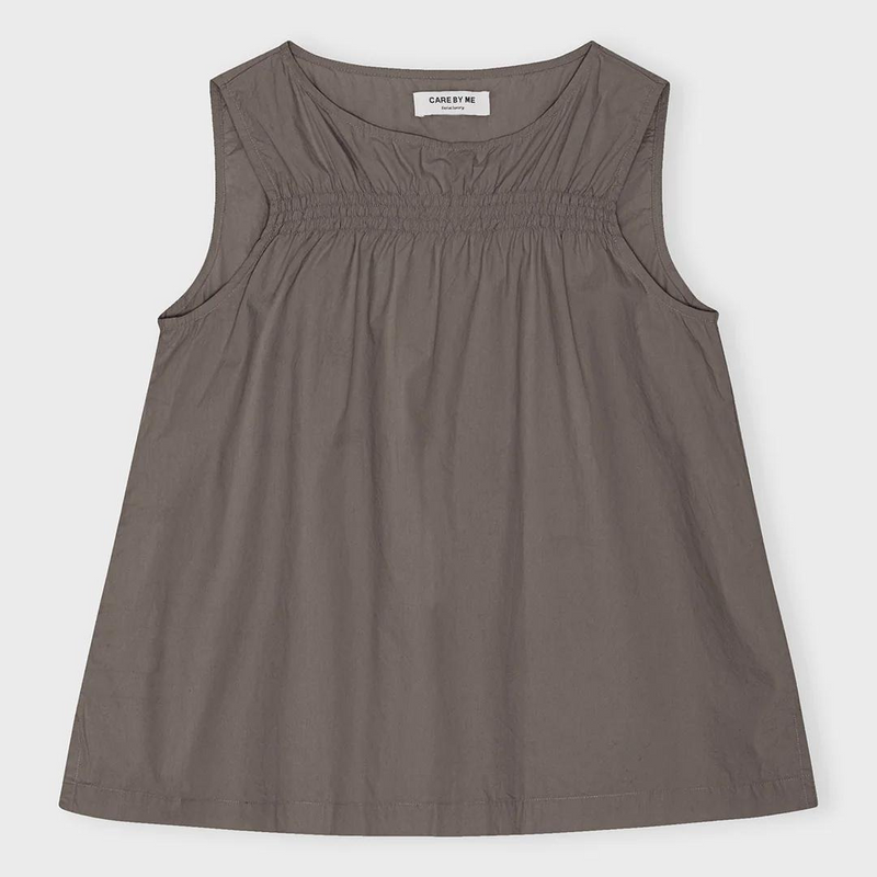 Køb Laura Bell Top | 500,00 | Findes i flere farver | Fri fragt over 149 kr. | Hurtig levering 3-5 dage | Dag til dag levering | CARE BY ME | tidløs, klassisk, casual, økologisk bomuld, langtidsholdbar, smock top, top, sommertop, løs top, bomuldstop, økologisk top