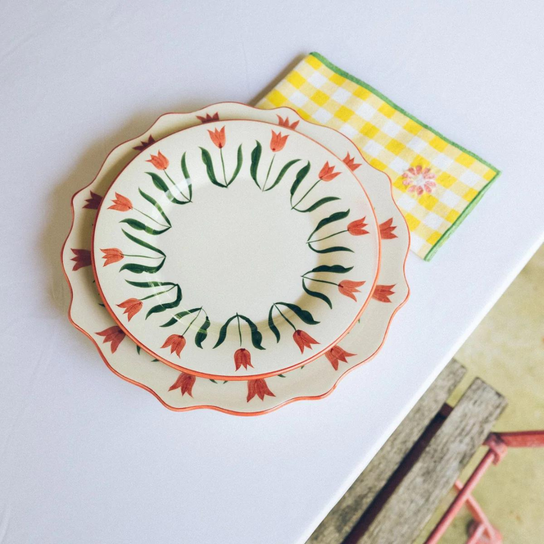 Køb Tallerken Fan Fan | fra 169,95 | Fri fragt over 149 kr. | Hurtig levering | Dag til dag levering | Denise | Tallerken, Håndlavet, Middagstallerken, Frokosttallerken