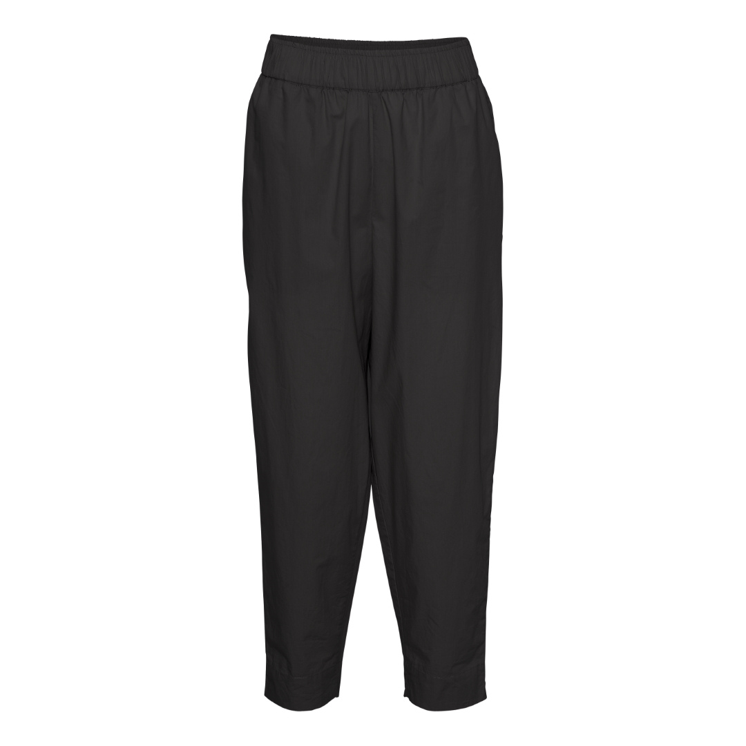 Bukser Oslo Ankle er elegante bukser med elastik i taljen & smalle i ben. Ankelbukser i økologisk bomuld. Flere farver | Hurtig levering | fri fragt fra 149kr 
