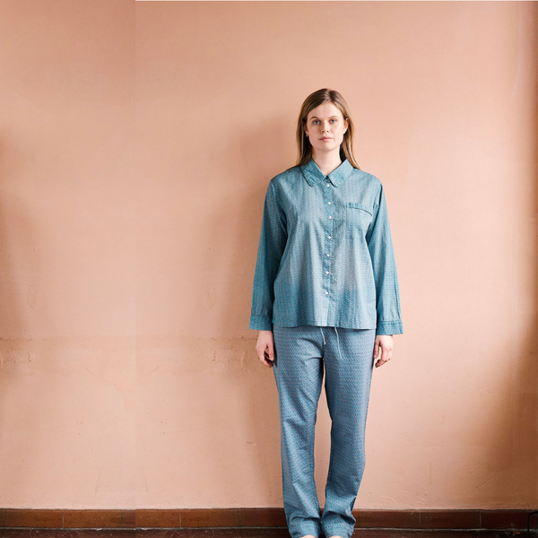 Bukser fra Habiba med Blue Moon print & et klassisk pyjamasbuks design | Hurtig levering | Fri fragt fra 149 kr.