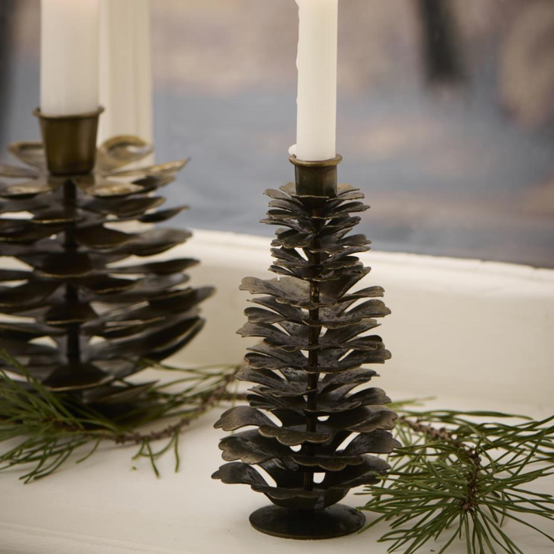 Køb Lysestage kogle | fra 79,95 | Fri fragt over 249 kr. | Hurtig levering | Dag til dag levering | Ib Laursen | Stage, Lys, Stearinlys, kalenderlys, Kalenderstage, Adventsstage, Dekoration, Juledekoration