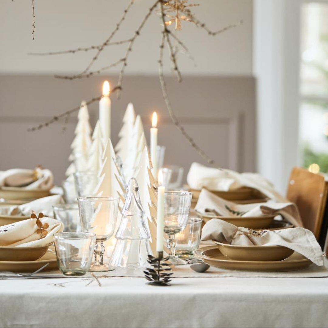 Køb Papirklip Juletræ stående | fra 14,95 | Fri fragt over 249 kr. | Hurtig levering | Dag til dag levering | Ib Laursen | Dekoration, Jul, Julepynt, Pynt, Borddækning, Hvid, Juletræspynt, Papir, Grantræ, Træ
