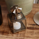 Køb Lanterne mini bølget skorsten | 69,00 | Fri fragt over 149 kr. | Hurtig levering 3-5 dage | Dag til dag levering | Ib Laursen | Lanterne, Lanterne i glas, Guld, Metal, Lys, Stearinlys, Belysning, Hyggeligt lys