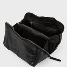 Køb Toilettaske Dillon Urban | 799,00 | Fri fragt over 249 kr. | Hurtig levering | Dag til dag levering | Montana | Etui, Clutch, Taske, Rejse, Toiletsager