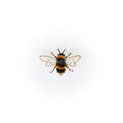 Køb Broche - Humble Bee Brooch Pin | 449,00 | Fri fragt over 149 kr. | Hurtig levering | Dag til dag levering | TROVELORE | Vintage, Håndlavet, Hand made, Førsteklasses materialer, Godt design, Kvalitetsarbejde, Indien