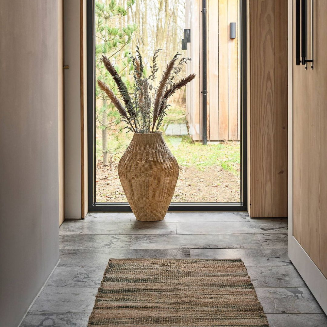Køb Gulvtæppe Vem 70x250 cm | 849,00 | Fri fragt over 149 kr. | Hurtig levering | Dag til dag levering | Villa Collection l | Gulvtæppe, Løber, Måtte, Tæppe, Mønstret måtte, Farverigt tæppe, Grøn, Rosa, Natur