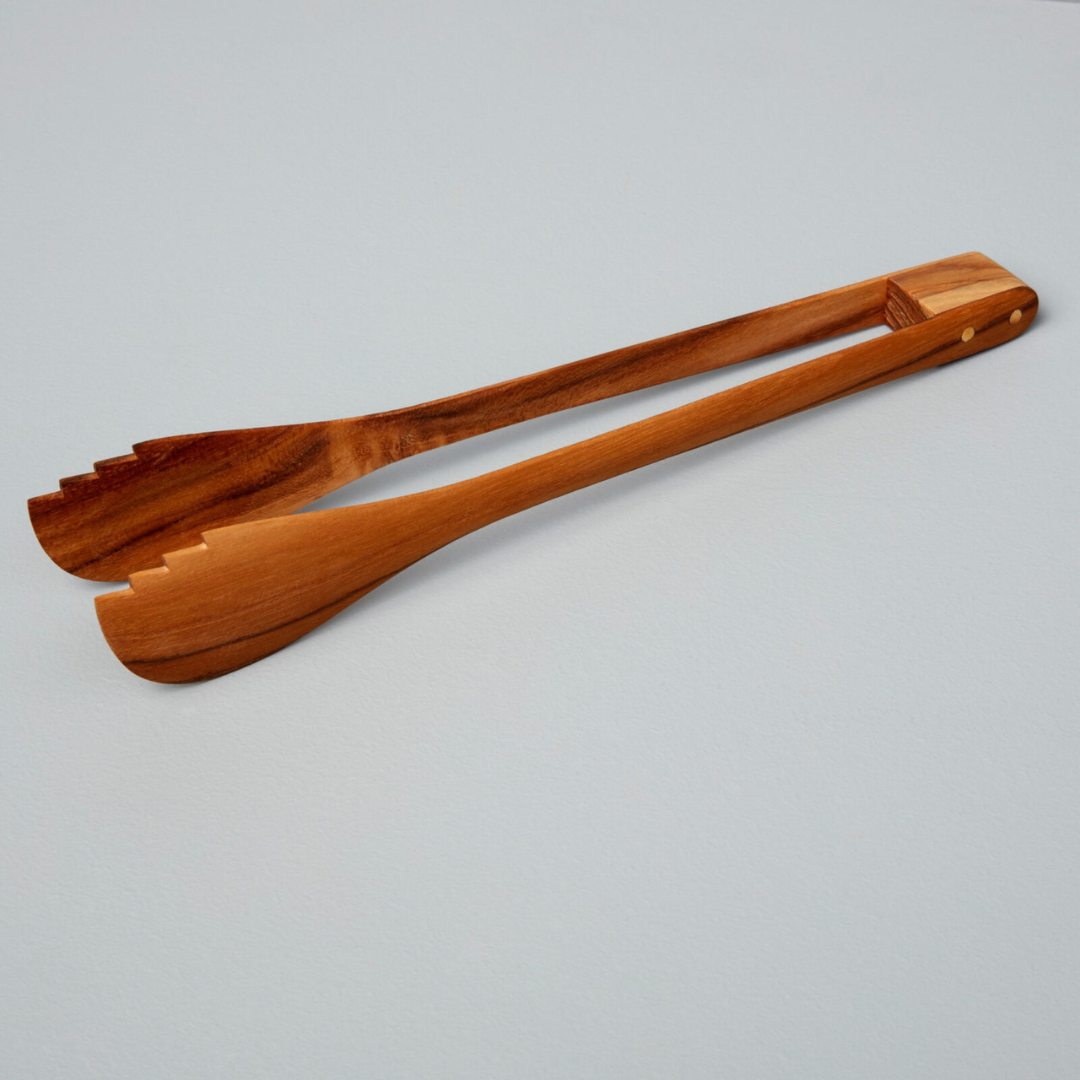 Køb Tang Teak | fra 129,95 | Fri fragt over 149 kr. | Hurtig levering | Dag til dag levering | be home | Trætang, Teaktræ, Håndlavet, Thailand, Tang, Grilltang, Tang i træ, Madtang i træ