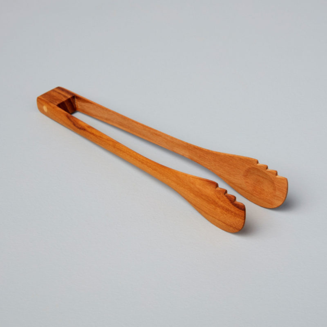 Køb Tang Teak | fra 129,95 | Fri fragt over 149 kr. | Hurtig levering | Dag til dag levering | be home | Trætang, Teaktræ, Håndlavet, Thailand, Tang, Grilltang, Tang i træ, Madtang i træ